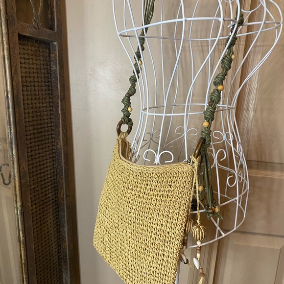 Sun And Sand Handbags - Sun -N- Sand Beaded Pukka Shell shoulder bag